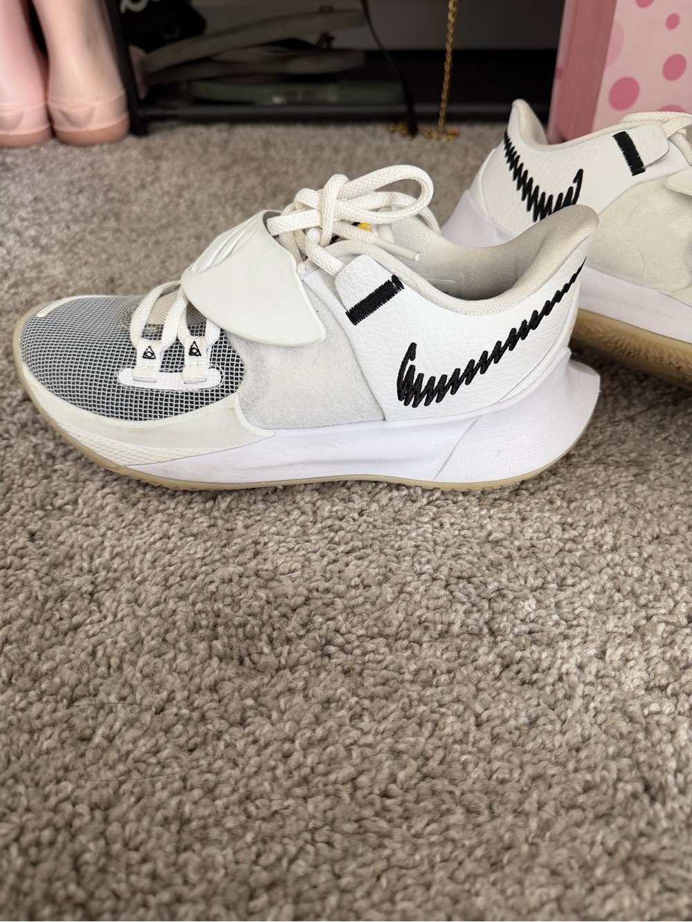 Nike Kids White Sneakers with Black Swoosh Detail